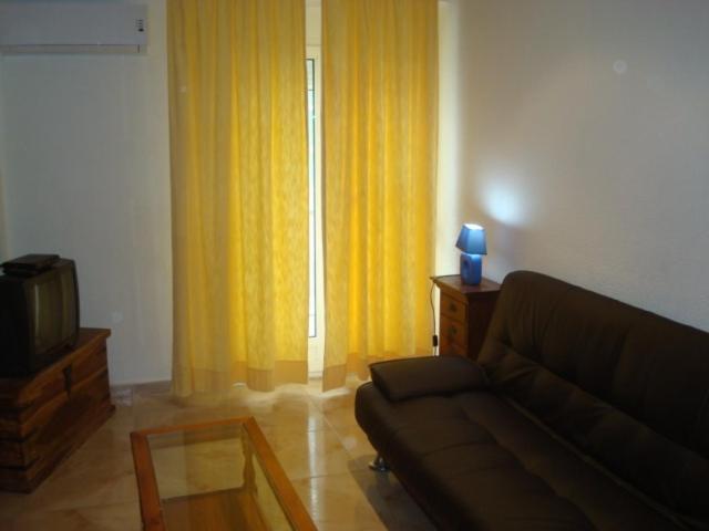 Rentalmar Family Acantilados Apartment